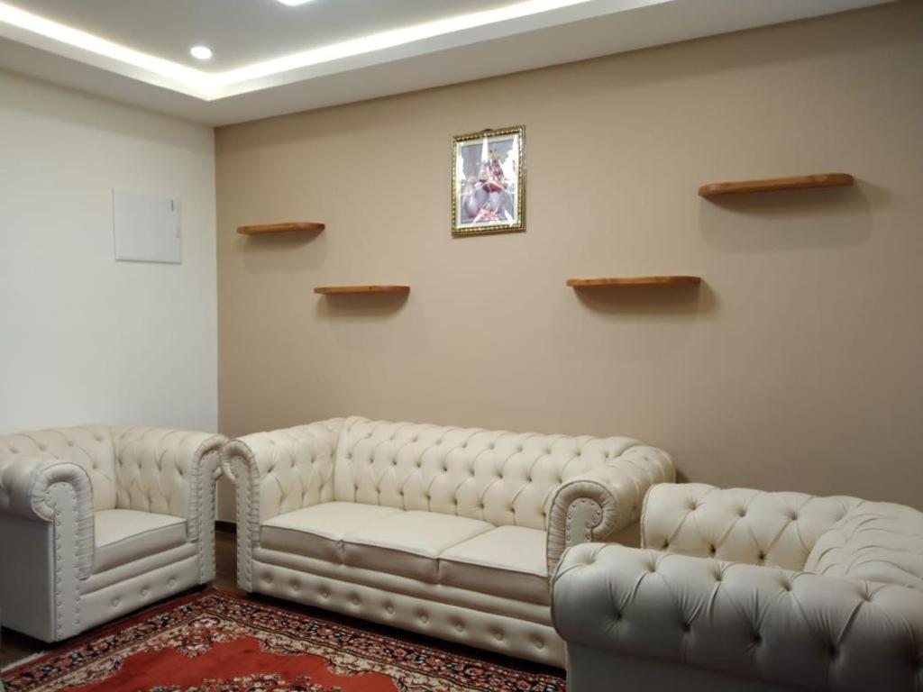 Abi'S Castle Apartment โกไดกานัล ภายนอก รูปภาพ